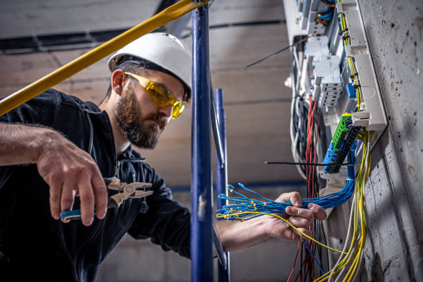 Best Electrical Wiring Services  in Lindenhurst, IL